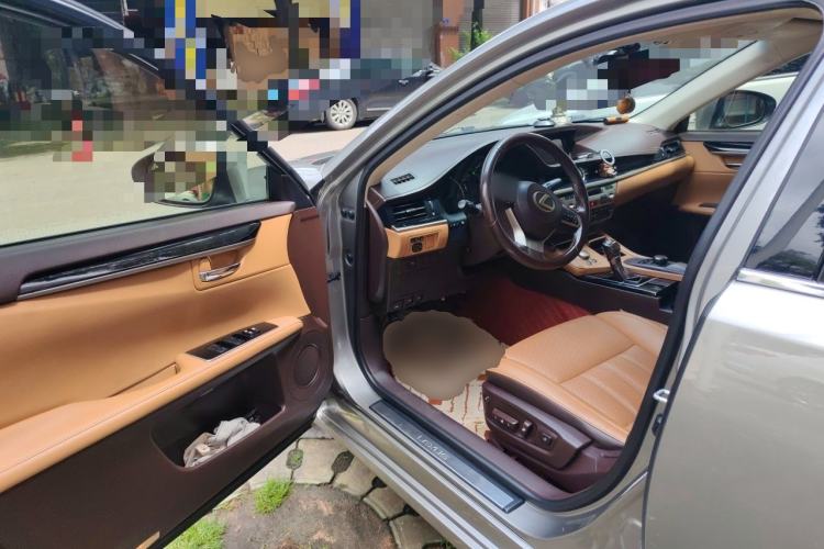 Used Lexus ES 2015 200 Elite Edition Driver Seat