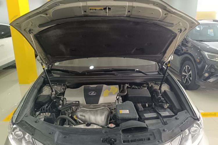 Used Lexus ES 2015 200 Elite Edition Engine Bay