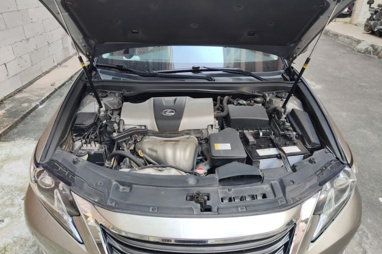 Used Lexus ES 2015 200 Elite Edition Engine Bay
