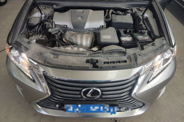 Used Lexus ES 2015 200 Elite Edition Engine Bay
