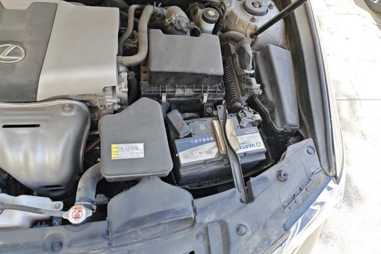 Used Lexus ES 2015 200 Elite Edition Engine Bay Left