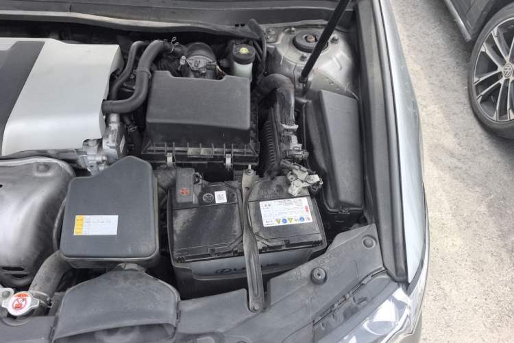 Used Lexus ES 2015 200 Elite Edition Engine Bay Left