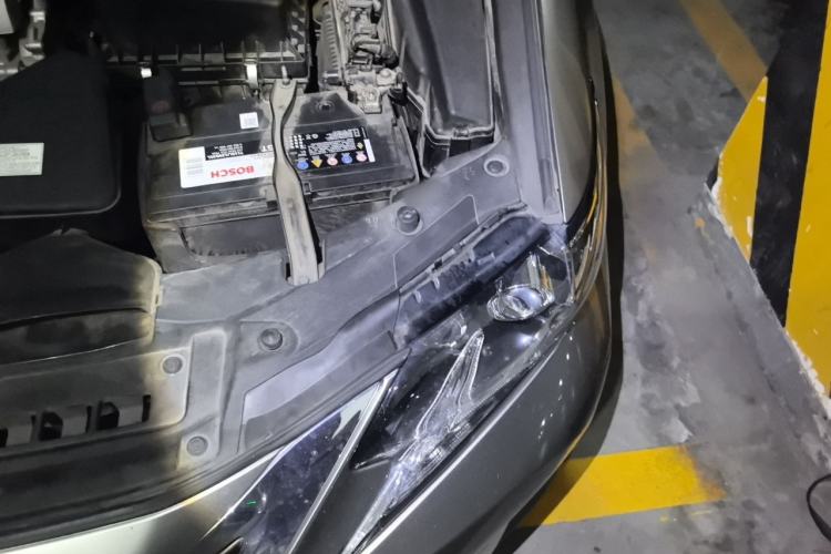 Used Lexus ES 2015 200 Elite Edition Engine Bay Left