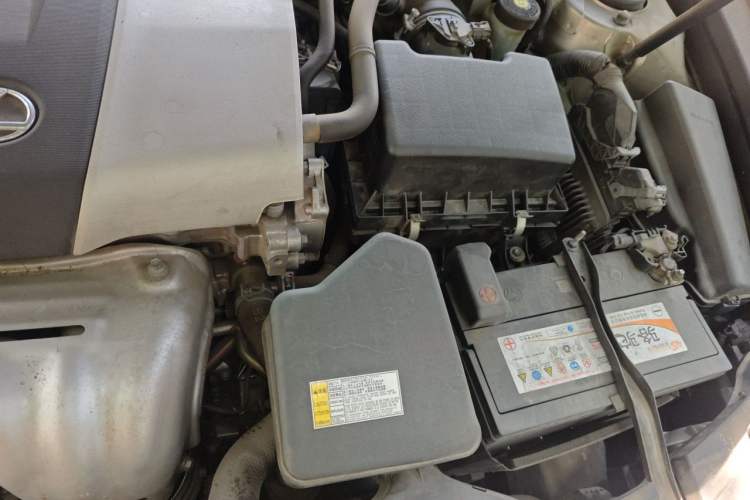Used Lexus ES 2015 200 Elite Edition Engine Bay Left