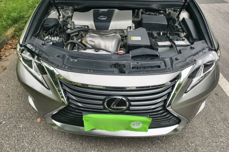 Used Lexus ES 2015 200 Elite Edition Engine Bay