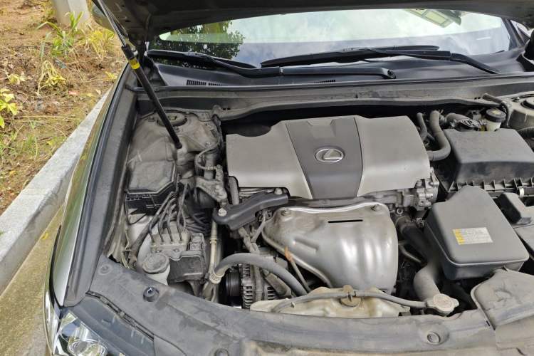 Used Lexus ES 2015 200 Elite Edition Engine Bay Right