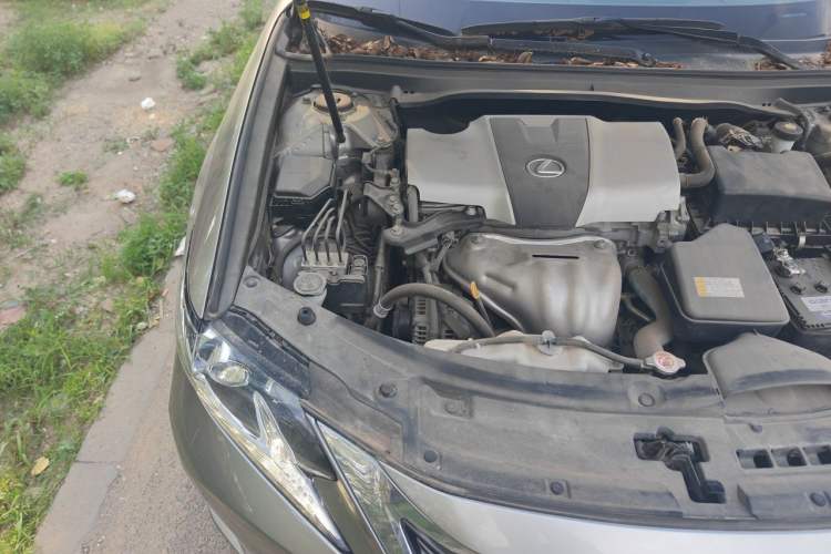 Used Lexus ES 2015 200 Elite Edition Engine Bay Right