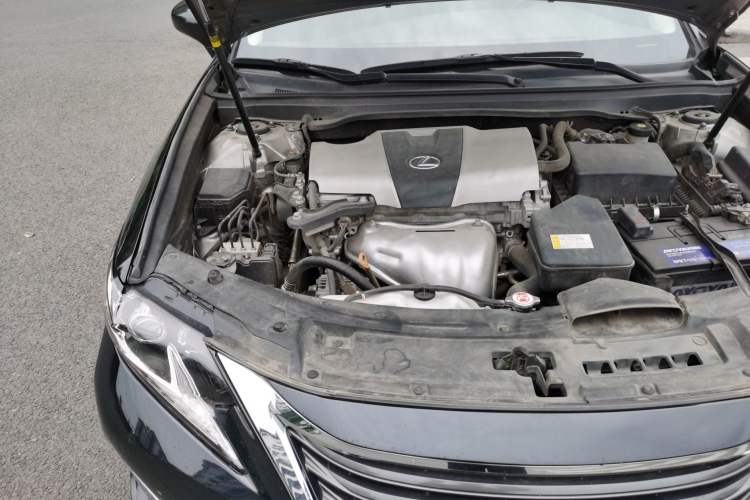 Used Lexus ES 2015 200 Elite Edition Engine Bay Right