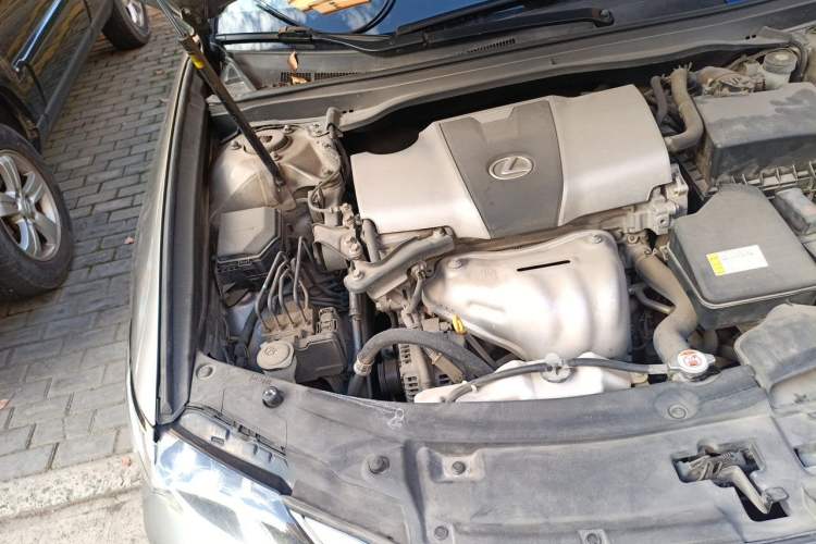 Used Lexus ES 2015 200 Elite Edition Engine Bay Right