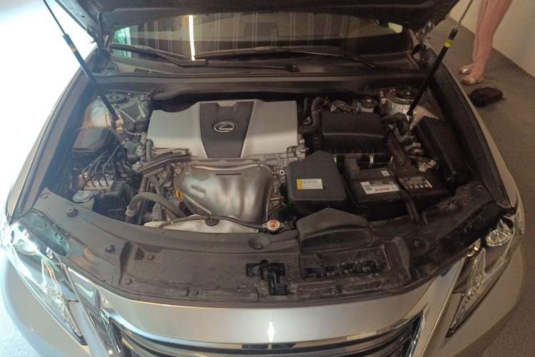 Used Lexus ES 2015 200 Comfort Edition Engine Bay