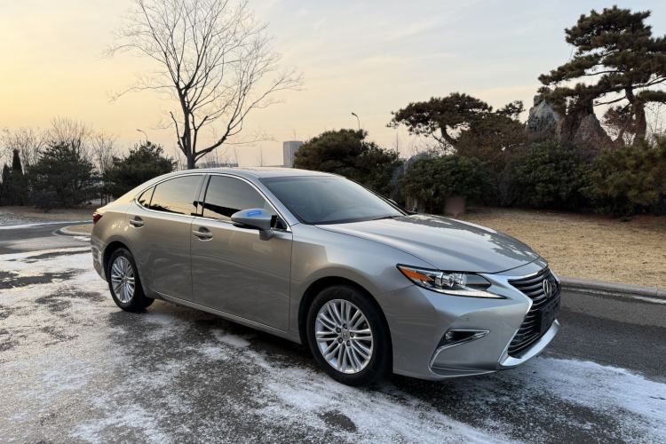 Used Lexus ES 2015 200 Elite Edition Exterior 2