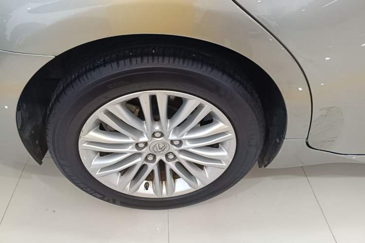 Used Lexus ES 2015 200 Elite Edition Exterior 3