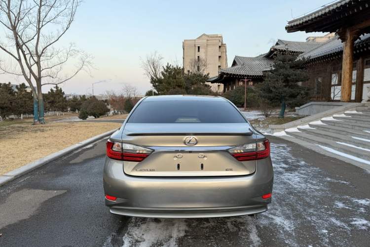 Used Lexus ES 2015 200 Elite Edition Exterior 4