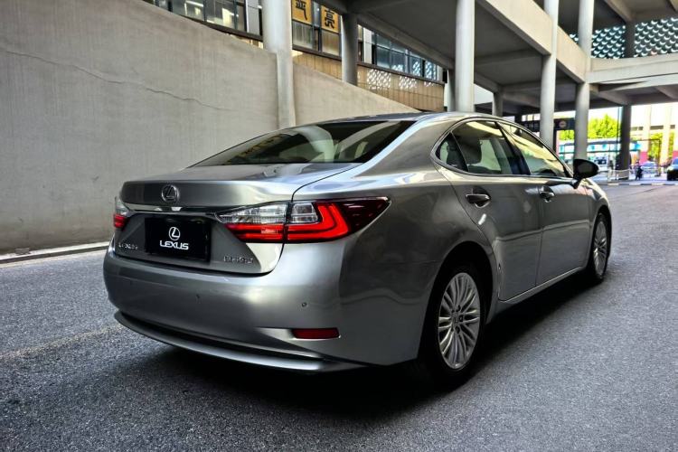 Used Lexus ES 2015 250 Elegant Edition Exterior 5