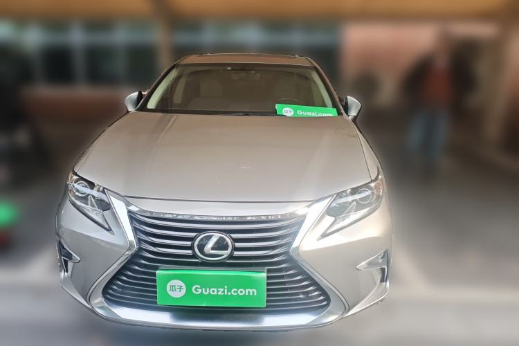 Used Lexus ES 2015 200 Elite Edition Front