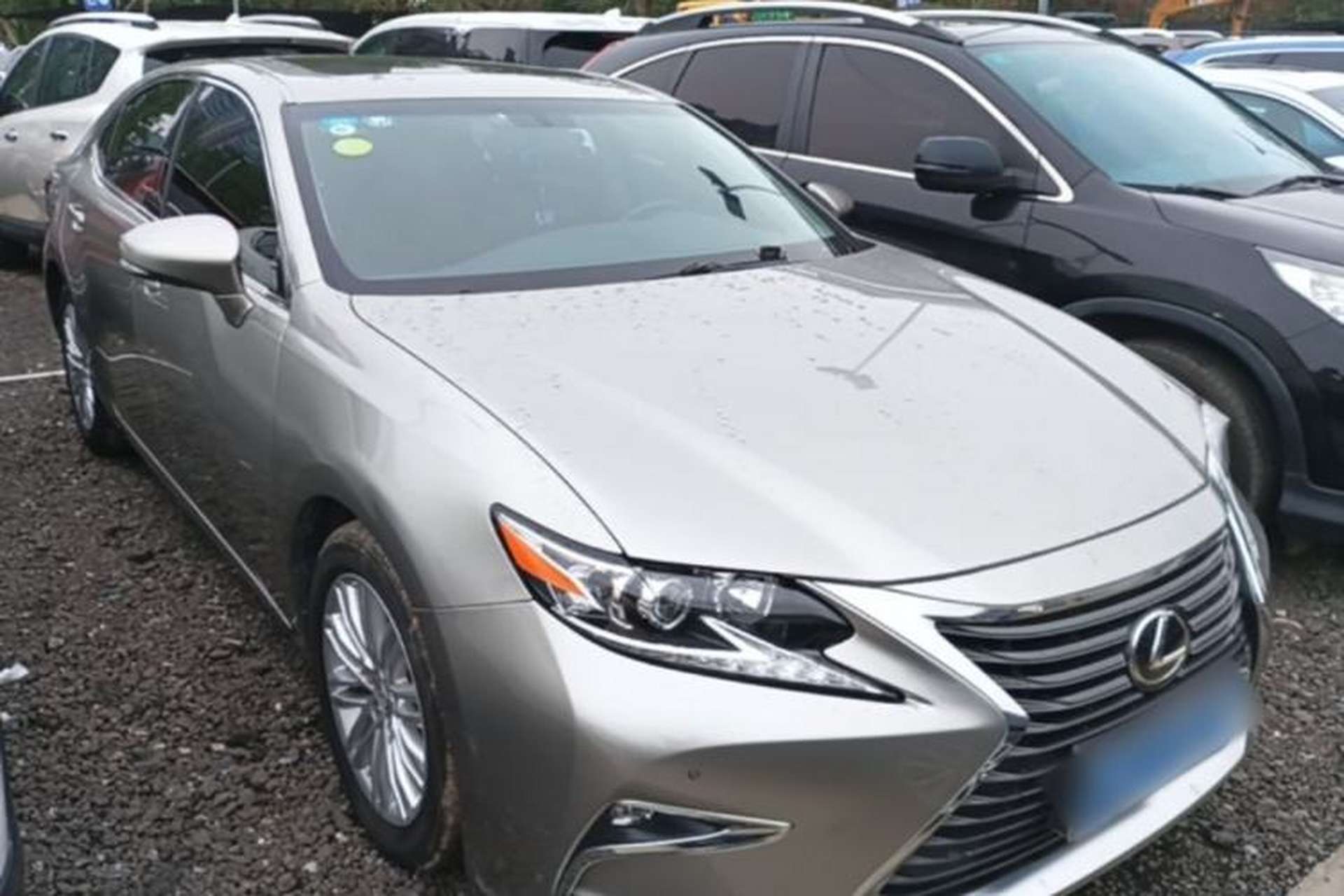 Used Lexus ES 2015 200 Elite Edition Front Right 45 Deg