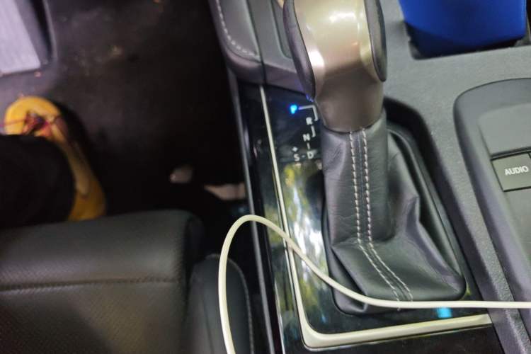 Used Lexus ES 2015 200 Elite Edition Gear Lever