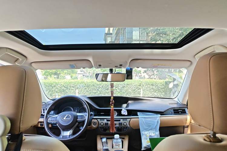 Used Lexus ES 2015 200 Elite Edition Headliner