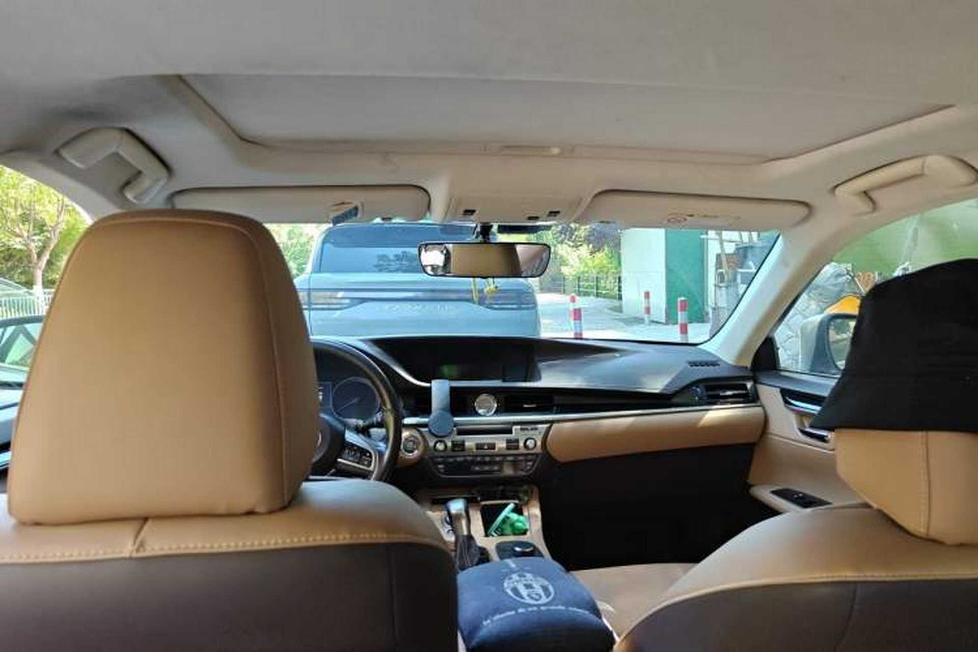Used Lexus ES 2015 200 Comfort Edition Headliner