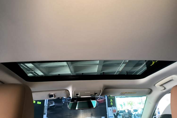 Used Lexus ES 2015 300h Comfort Edition Headliner