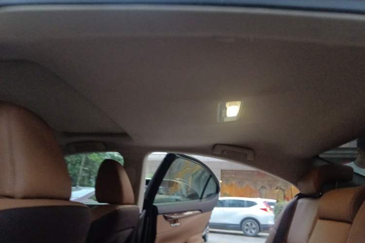 Used Lexus ES 2015 200 Elite Edition Headliner