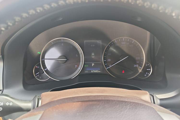 Used Lexus ES 2015 200 Elite Edition Instrument Cluster