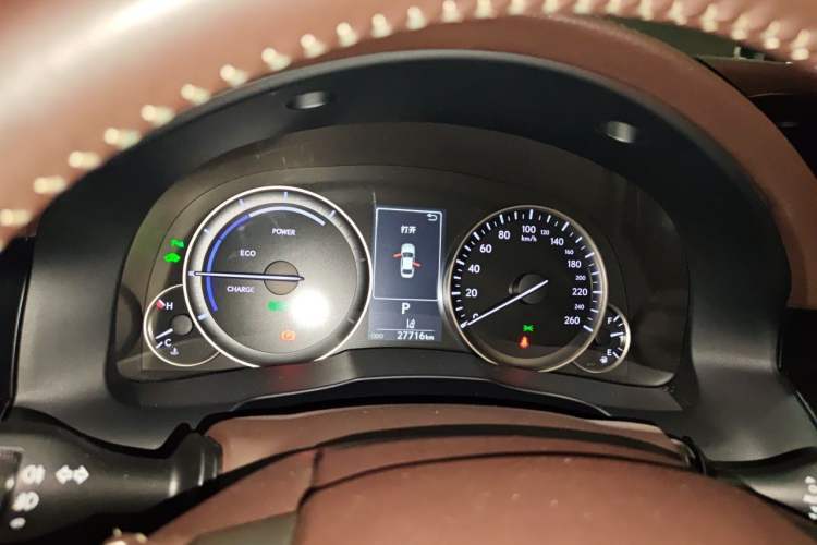 Used Lexus ES 2015 300h Comfort Edition Instrument Cluster