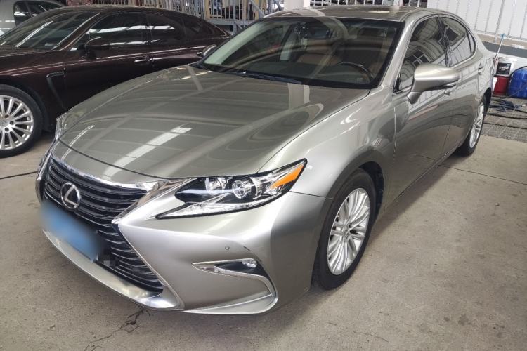 Used Lexus ES 2015 200 Elite Edition Guazi used car, China used car export, Used car for sale, Used Lexus cars, Cheapest cars for sale