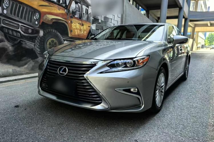 Used Lexus ES 2015 250 Elegant Edition Guazi used car, China used car export, Used car for sale, Used  cars, Cheapest cars for sale
