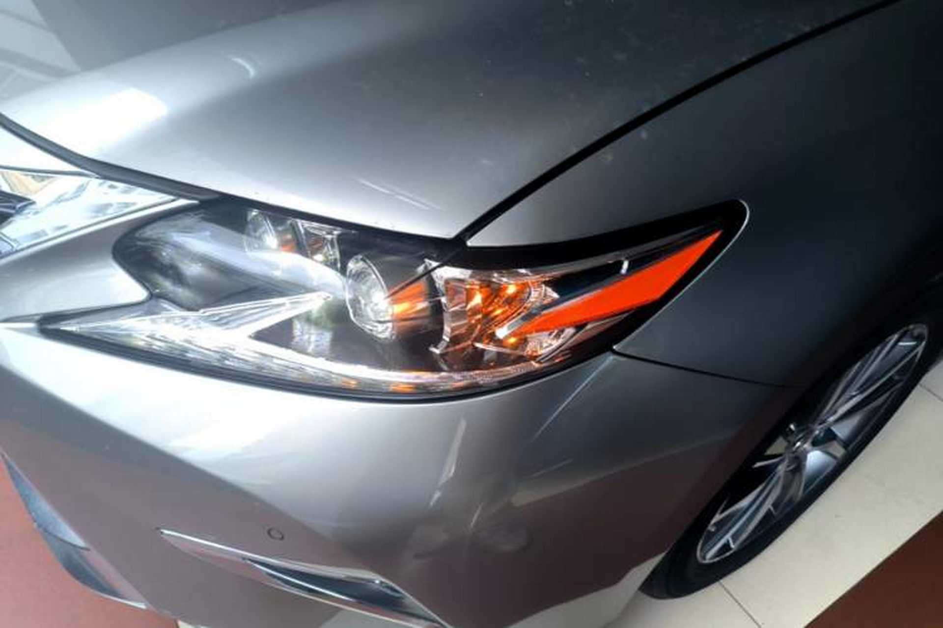 Used Lexus ES 2015 300h Luxury Edition Left Front Headlight