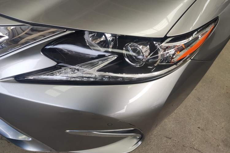 Used Lexus ES 2015 200 Elite Edition Left Front Headlight