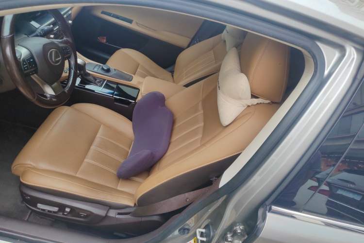 Used Lexus ES 2015 300h Comfort Edition Left Front Seat