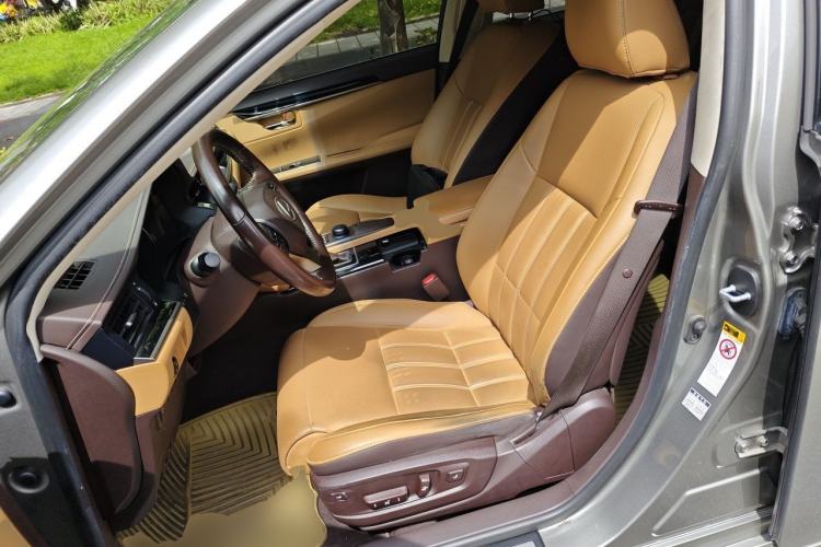 Used Lexus ES 2015 200 Elite Edition Left Front Seat