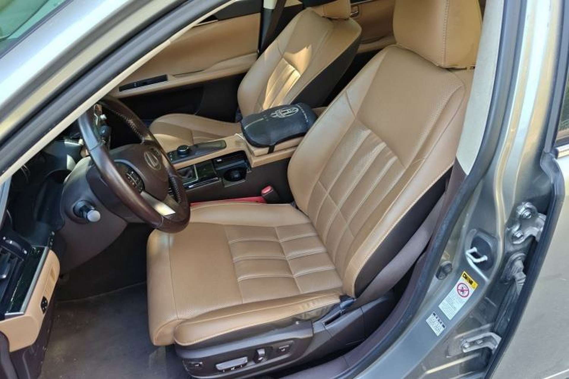 Used Lexus ES 2015 200 Comfort Edition Left Front Seat