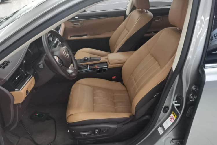 Used Lexus ES 2015 200 Elite Edition Left Front Seat
