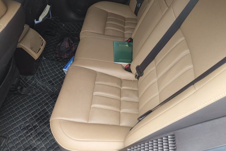 Used Lexus ES 2015 300h Comfort Edition Left Rear Seat