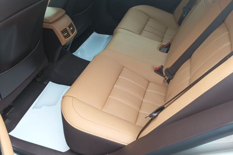 Used Lexus ES 2015 200 Elite Edition Left Rear Seat