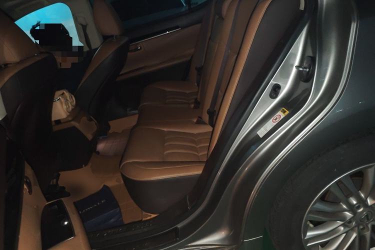 Used Lexus ES 2015 200 Elite Edition Left Rear Seat