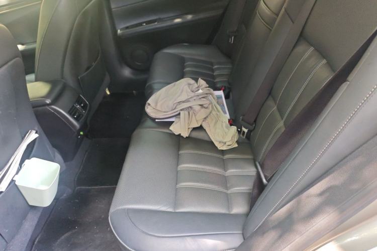 Used Lexus ES 2015 200 Elite Edition Left Rear Seat