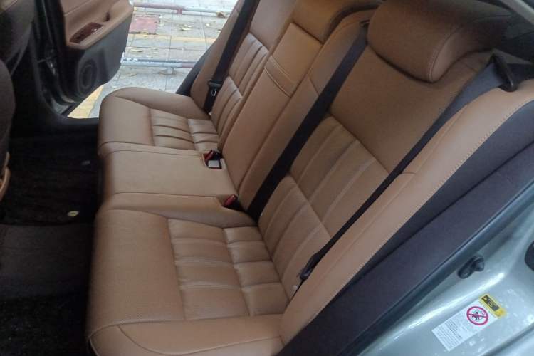 Used Lexus ES 2015 200 Elite Edition Left Rear Seat