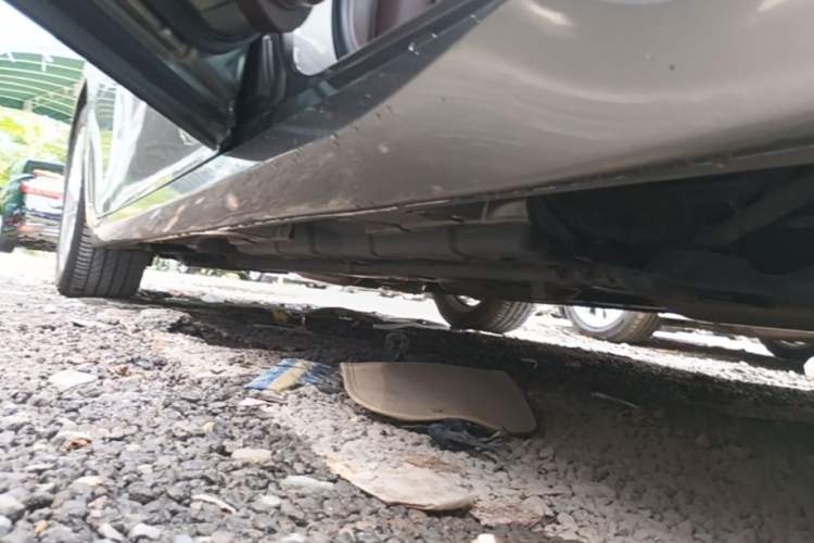 Used Lexus ES 2015 200 Elite Edition Left Side Sill