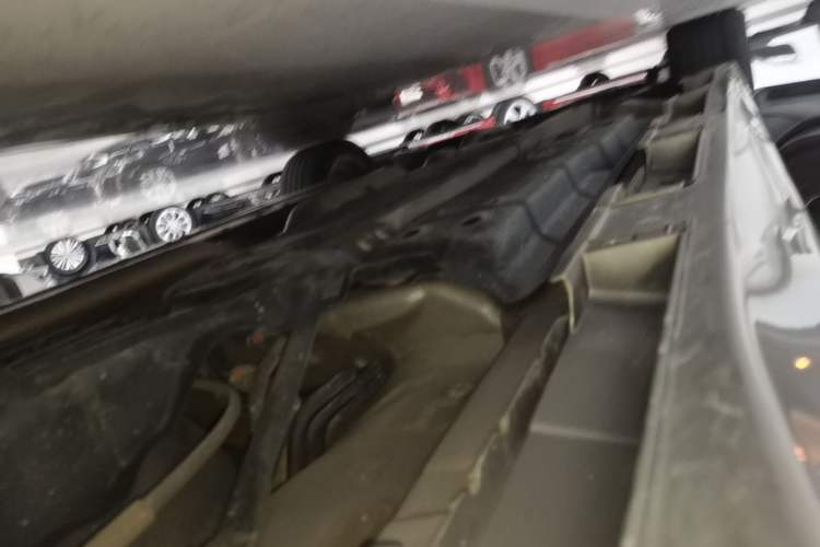 Used Lexus ES 2015 200 Elite Edition Left Side Sill
