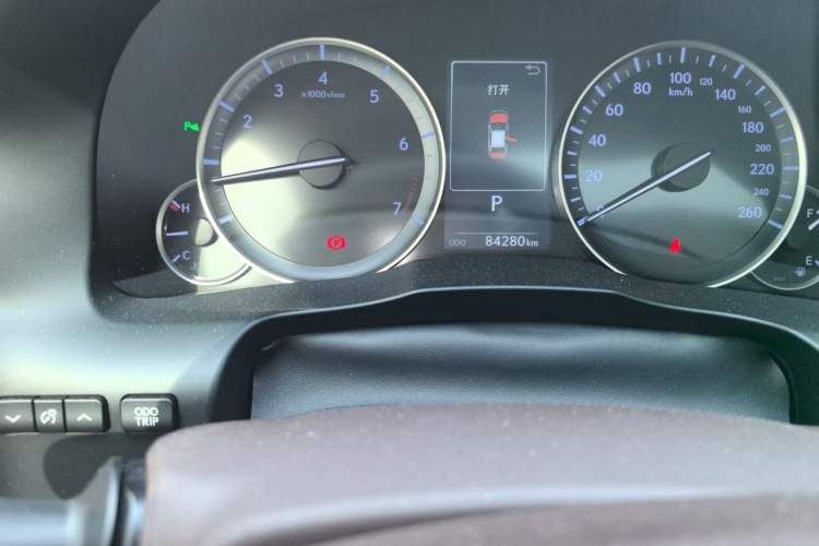 Used Lexus ES 2015 200 Elite Edition Odometer Close Up