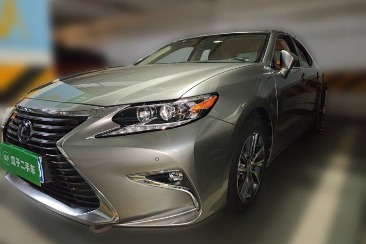Used Lexus ES 2015 300h Comfort Edition Guazi used car, China used car export, Used car for sale, Used  cars, Cheapest cars for sale
