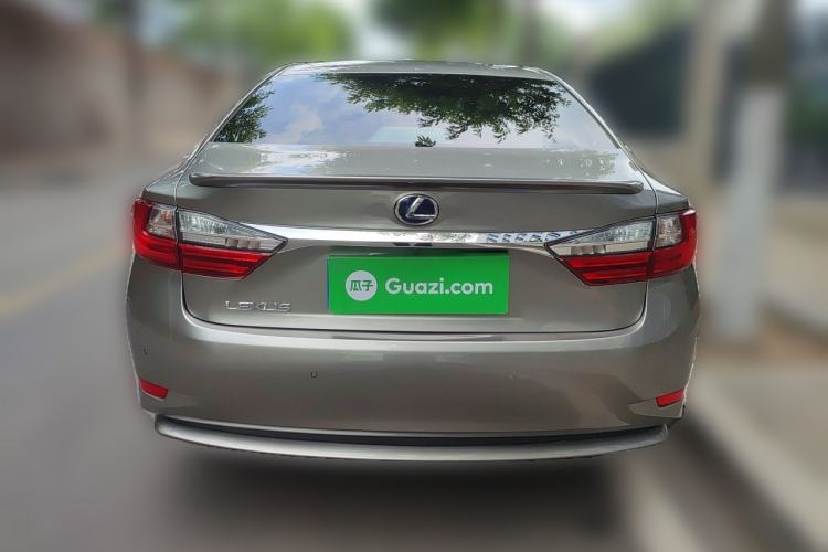 Used Lexus ES 2015 300h Comfort Edition Rear