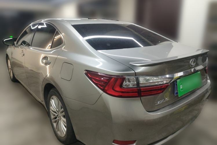 Used Lexus ES 2015 200 Elite Edition Rear Left 45 Deg