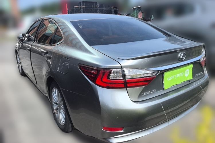 Used Lexus ES 2015 200 Elite Edition Rear Left 45 Deg