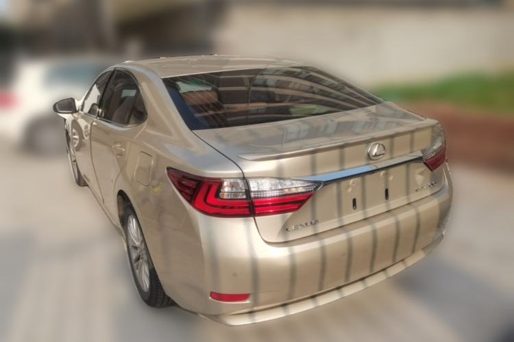 Used Lexus ES 2015 200 Elite Edition Rear Left 45 Deg
