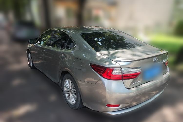Used Lexus ES 2015 200 Elite Edition Rear Left 45 Deg