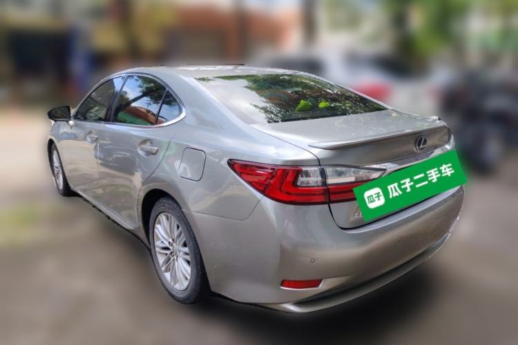 Used Lexus ES 2015 200 Elite Edition Rear Left 45 Deg